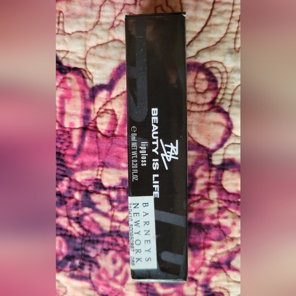 Beauty Is Life Lipgloss - Picture 2 of 5
